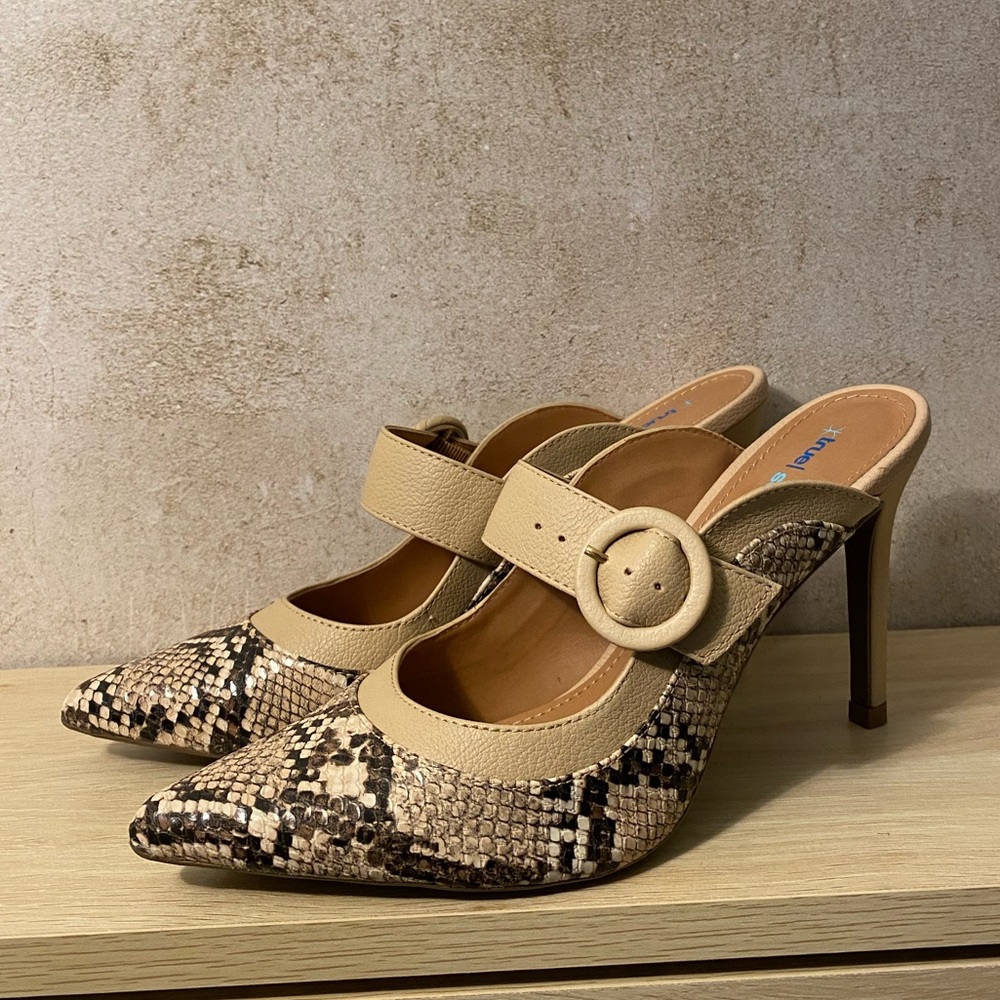 Pointy Snakeskin heeled Mule